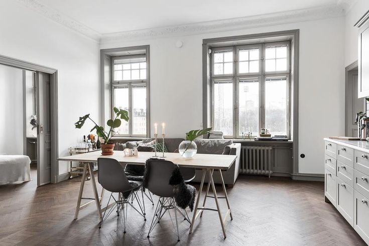 Living Room Grey Kitchen And Dark Herringbone Floors Via Coco Lapine Design Decors Ideas Home Of Decorating Ideas Inspiration Diy Interior Design Kitchen Design Better Homes And Gardens